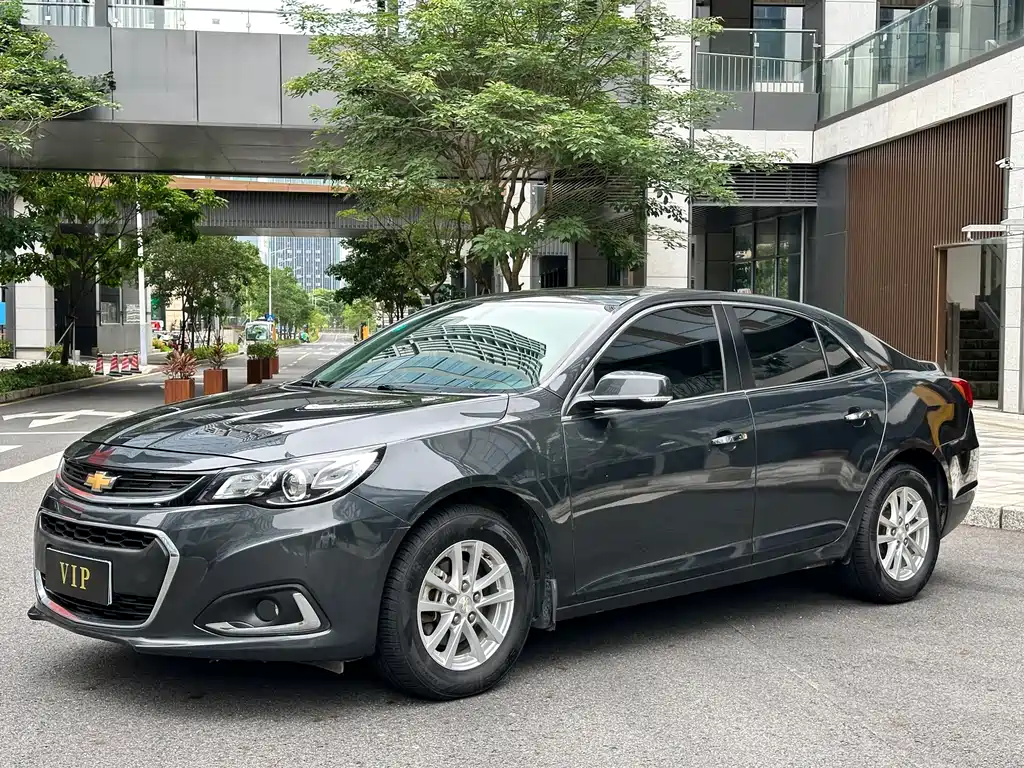 Chevrolet Malibu 2019 — фото 1