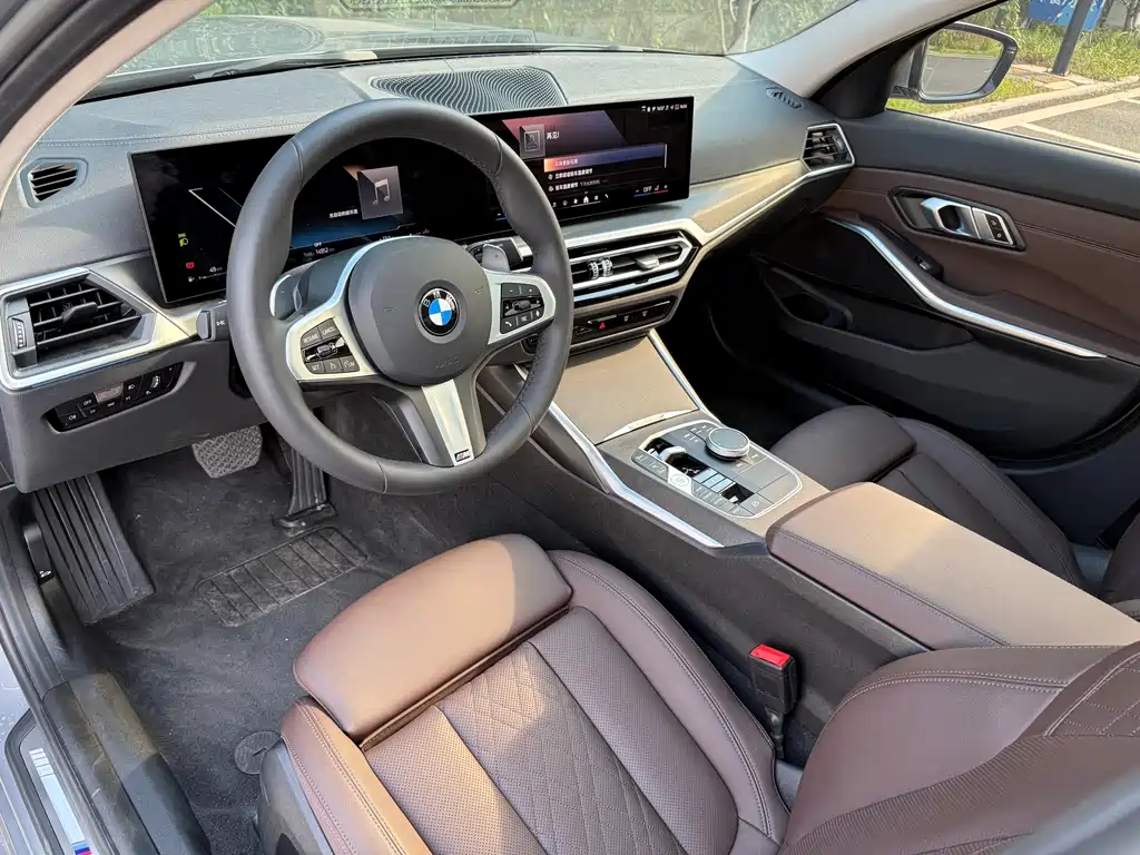 BMW 3 Series 2024 — фото 15