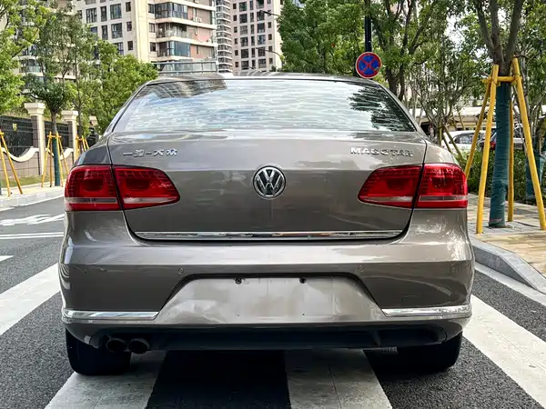 Volkswagen Magotan 2013