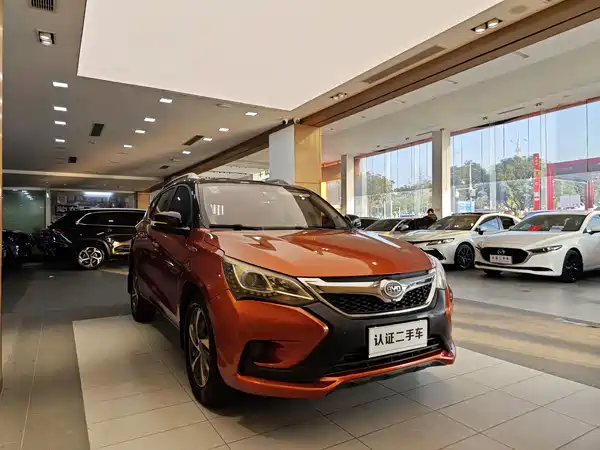 BYD Song 2015