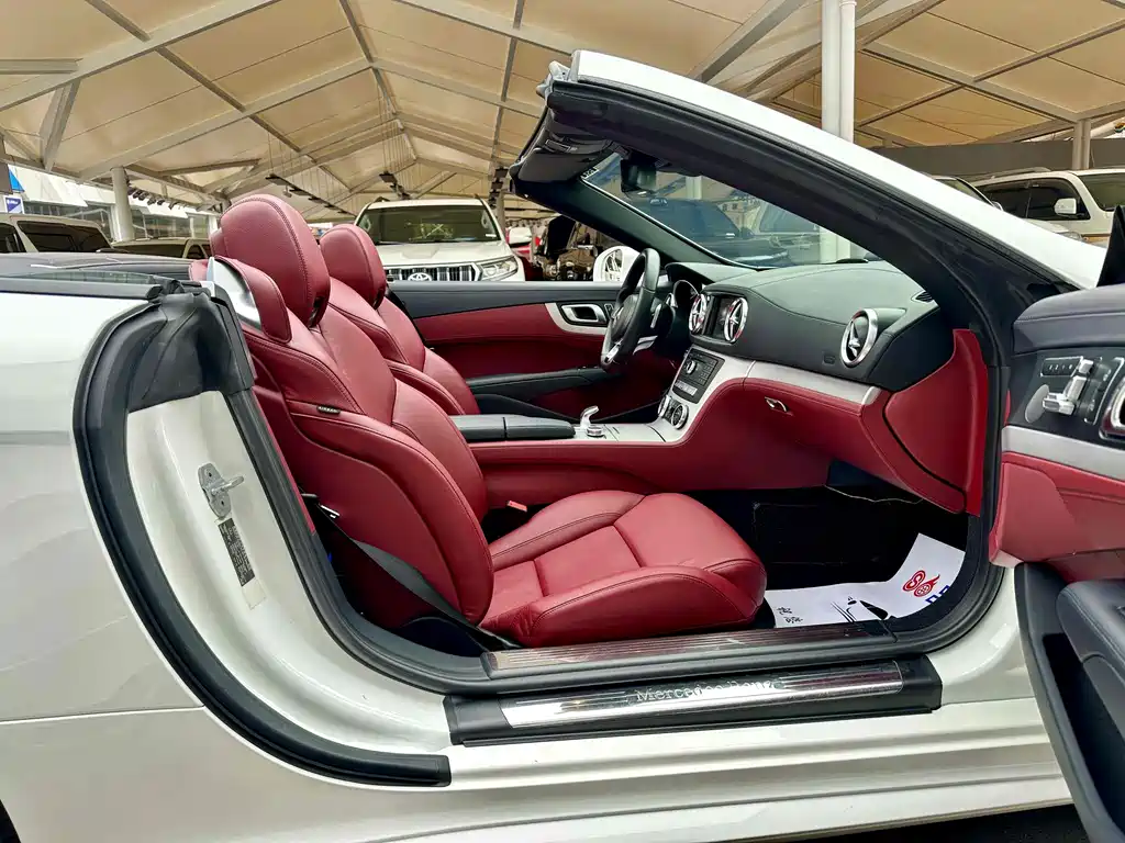 Mercedes-Benz SL-Class 2018 — фото 11