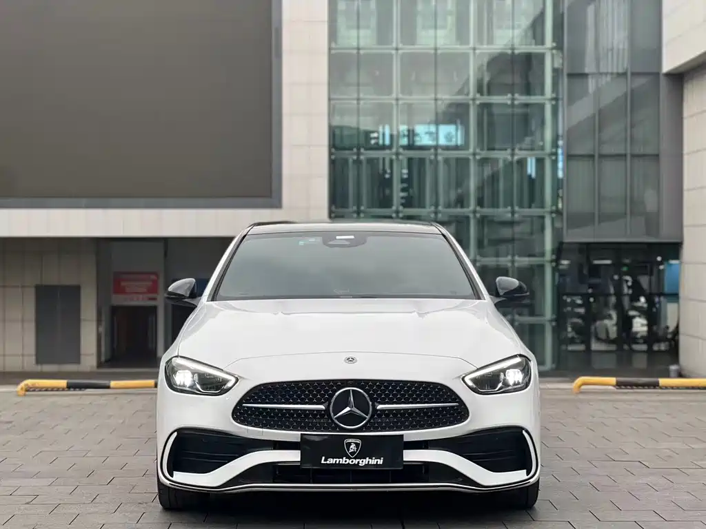 Mercedes-Benz C-Class 2023 — фото 3