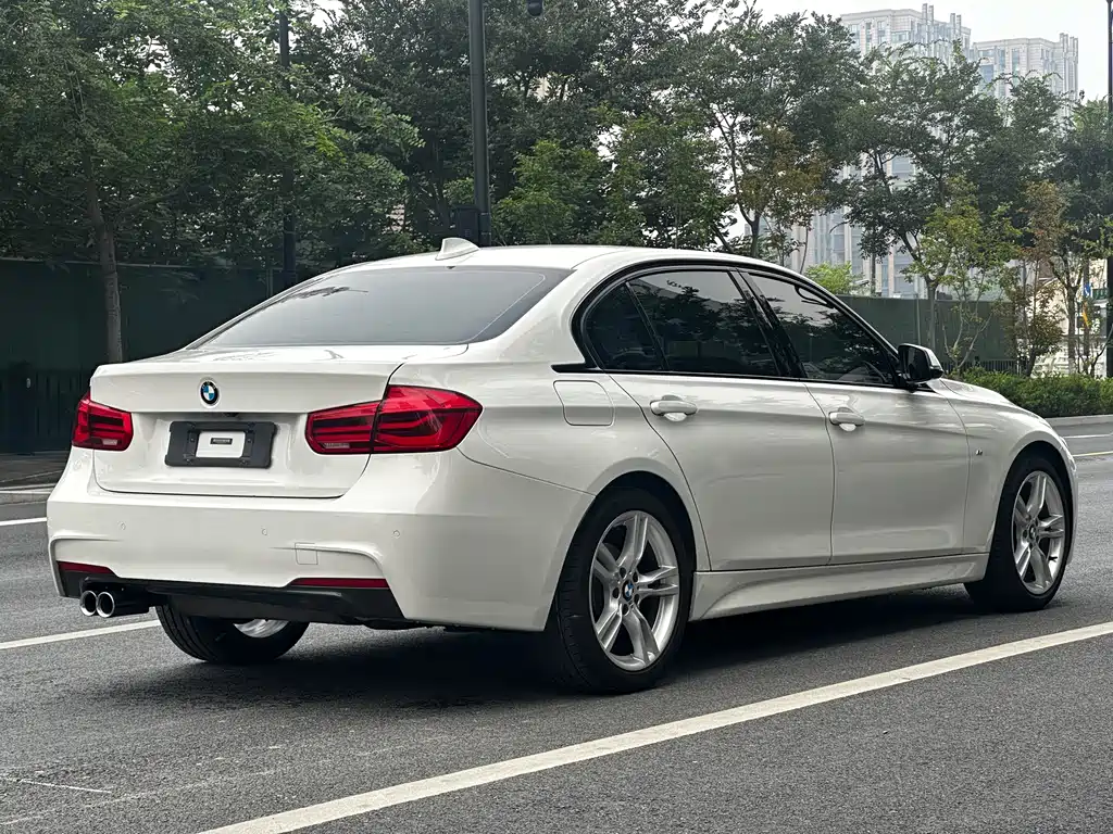 BMW 3 Series 2019