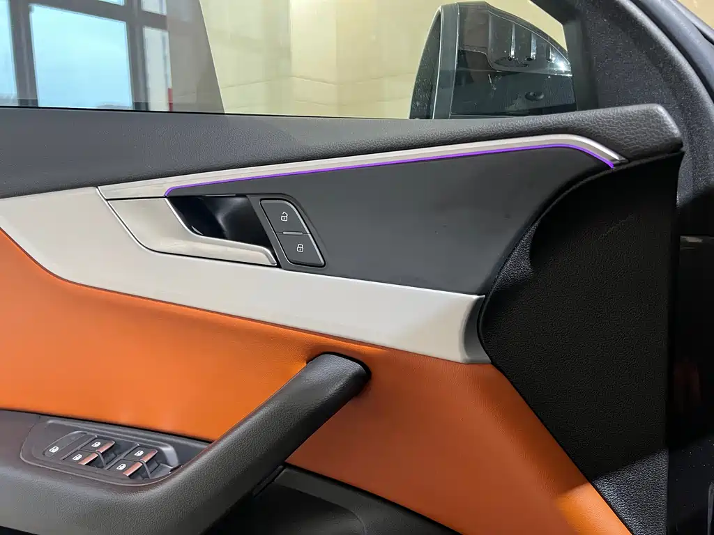 Audi A4L 2021