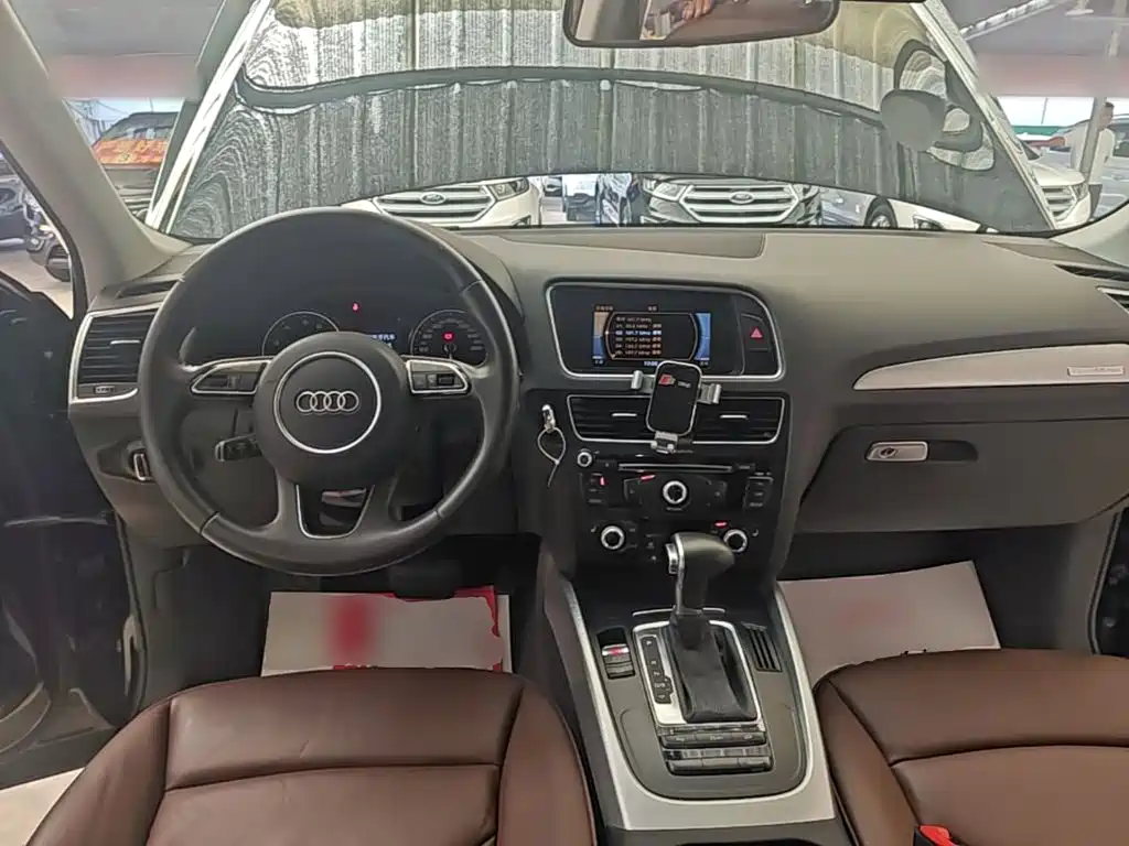 Audi Q5 2015 — фото 10