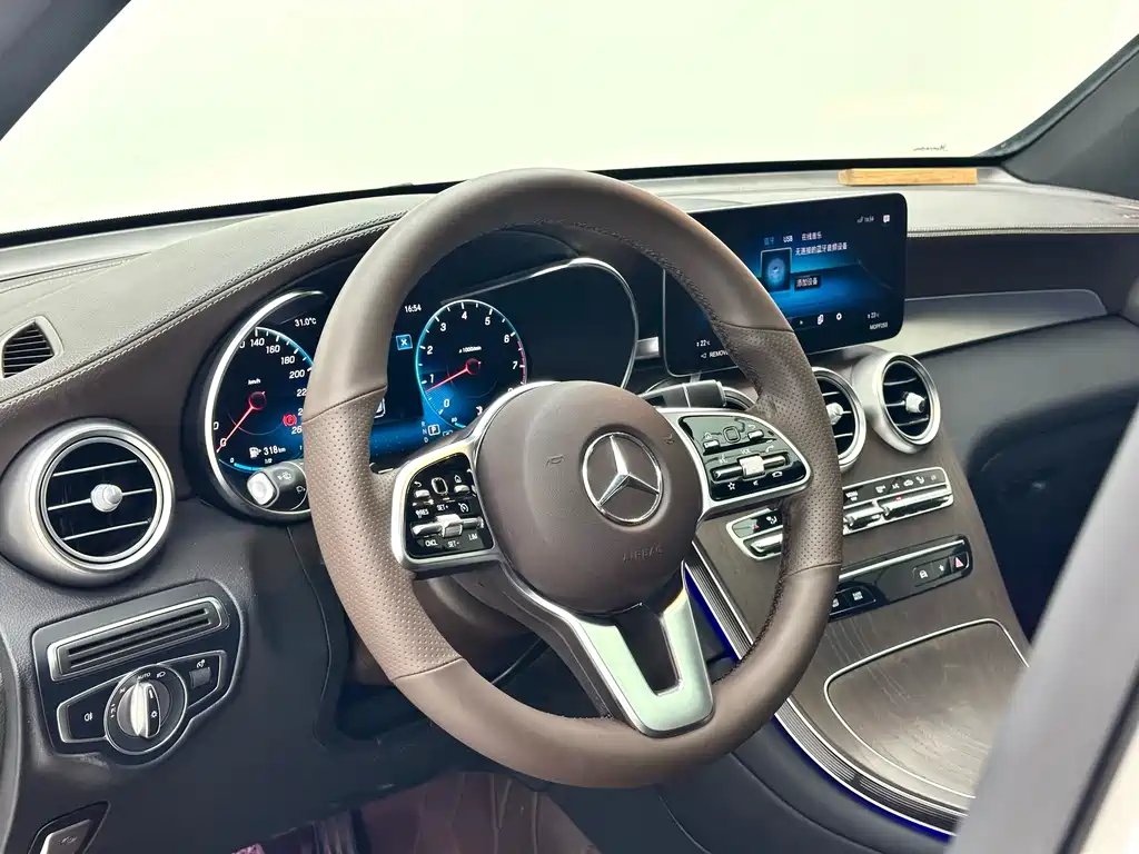 Mercedes-Benz GLC 2022