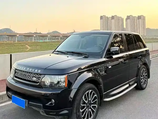 Land Rover Range Rover Sport 2011