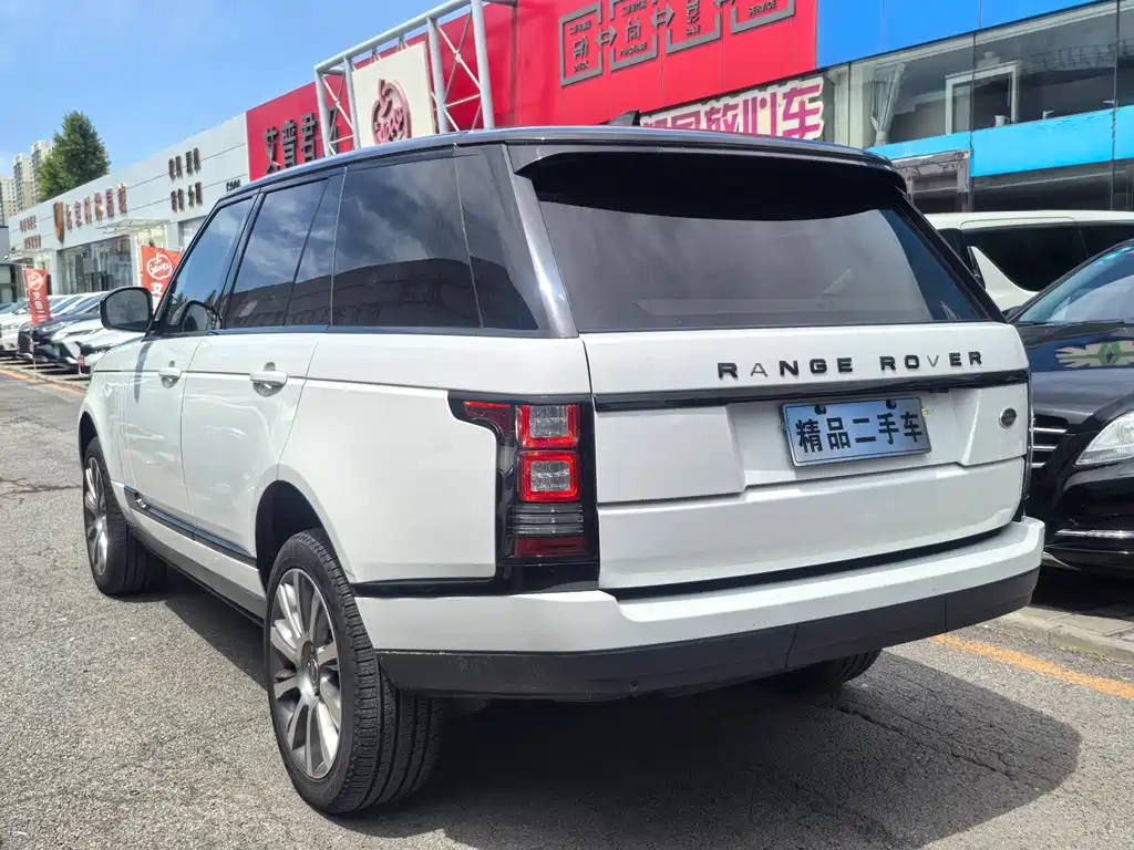 Land Rover Range Rover 2018 — фото 16