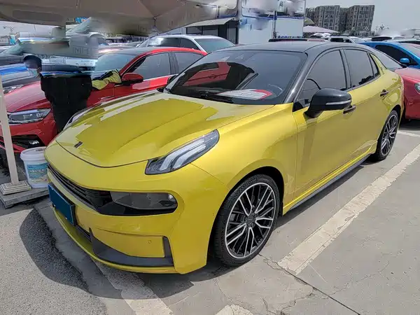 Lynk & Co 03 2020