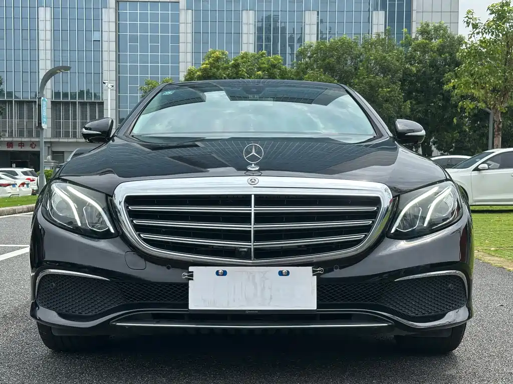 Mercedes-Benz E-Class 2020