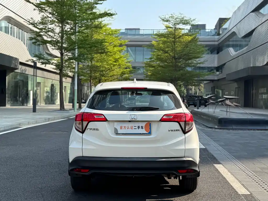 Honda Vezel 2021 — фото 6