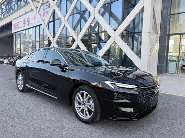 Ford Mondeo 2023