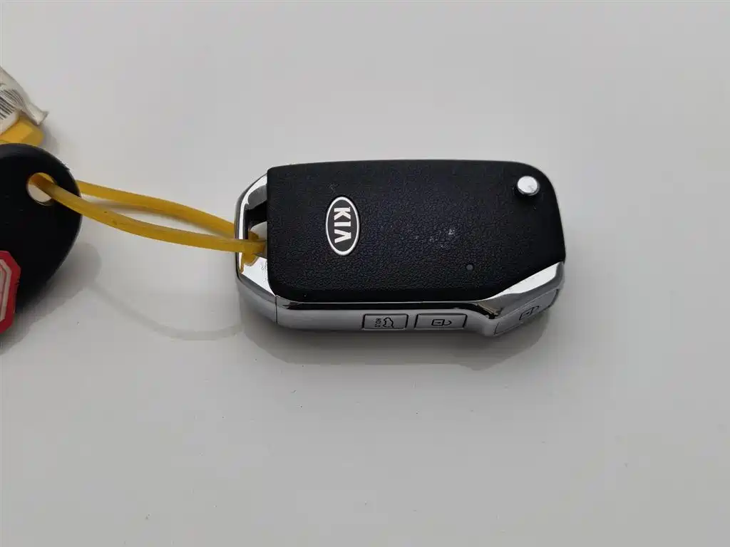 Kia KX3 2020 — фото 19