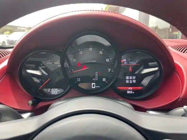 Porsche 718 2017