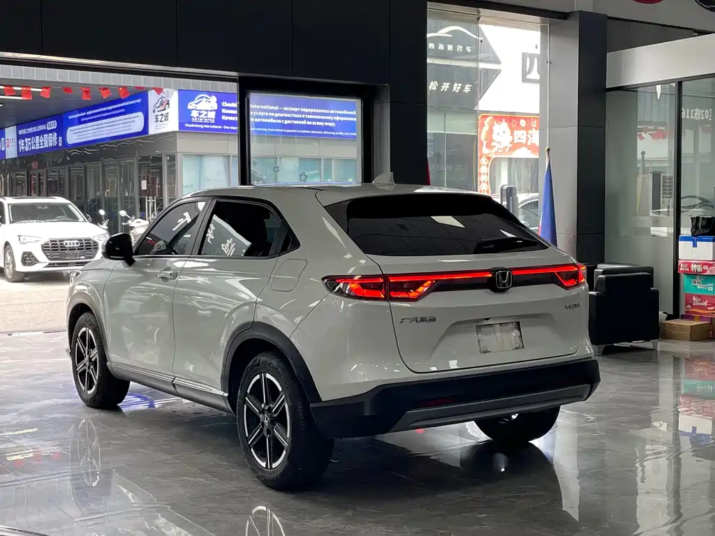 Honda Vezel 2023 — фото 14