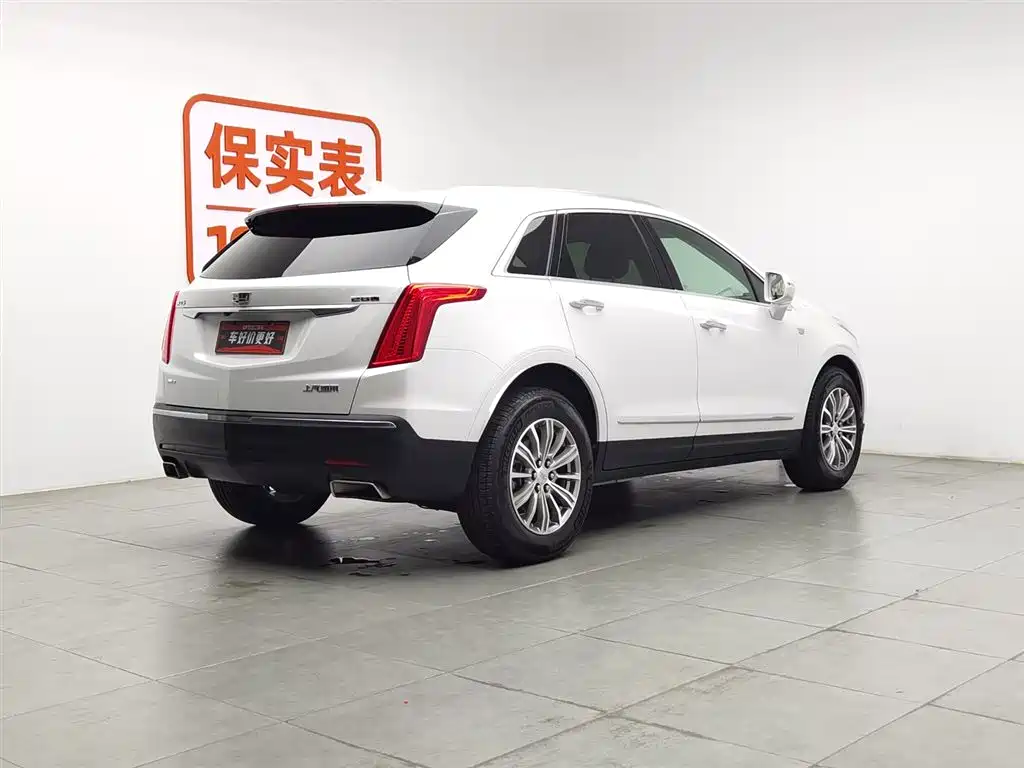 Cadillac XT5 2017 — фото 2