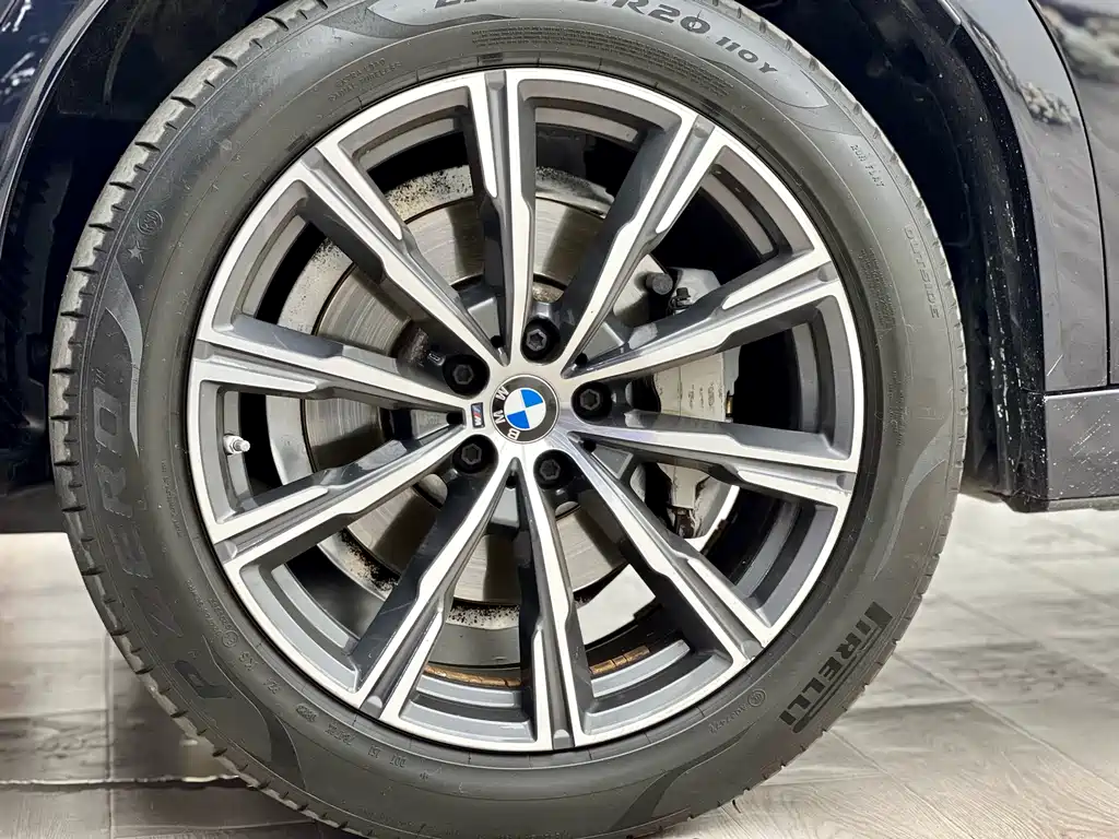 BMW X6 2021 — фото 6