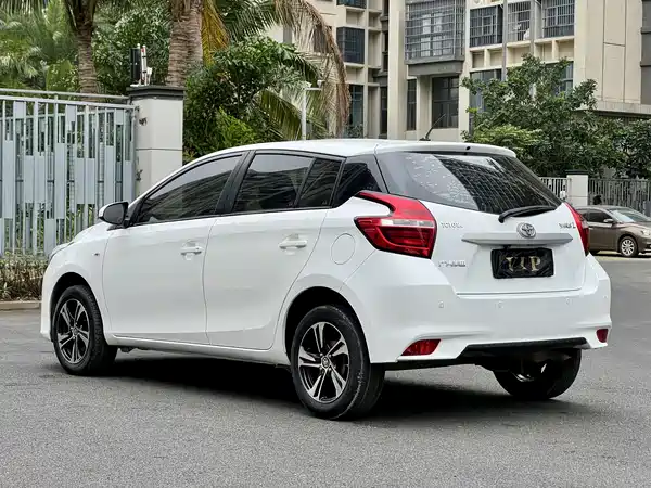 Toyota Yaris L 2020