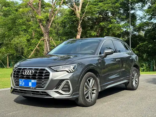 Audi Q3 2021