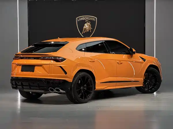 Lamborghini Urus 2023