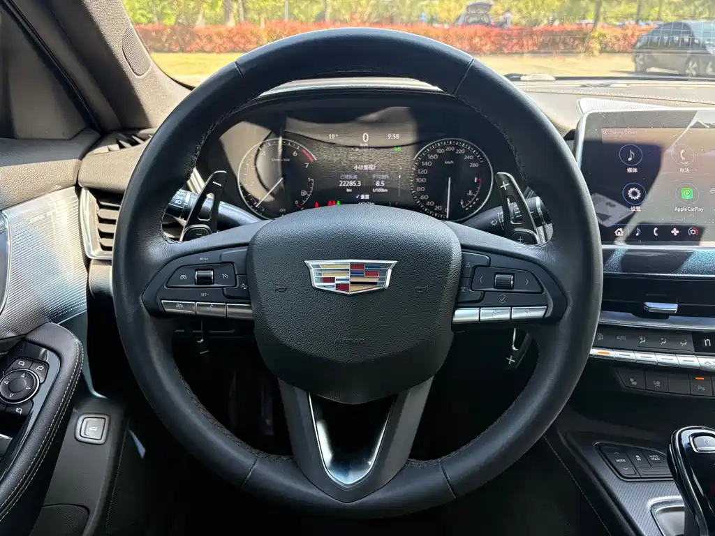 Cadillac CT5 2022 — фото 18