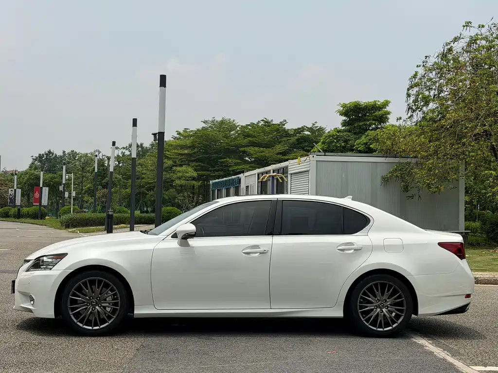Lexus GS 2013 — фото 13