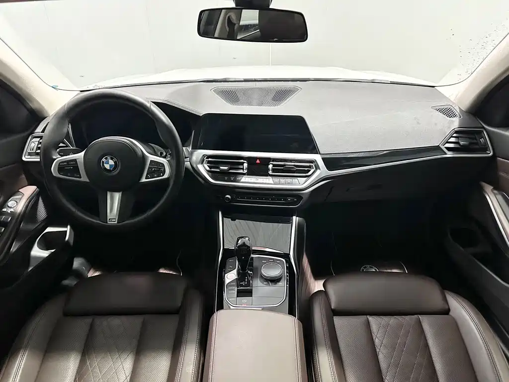 BMW 3 Series 2022 — фото 12
