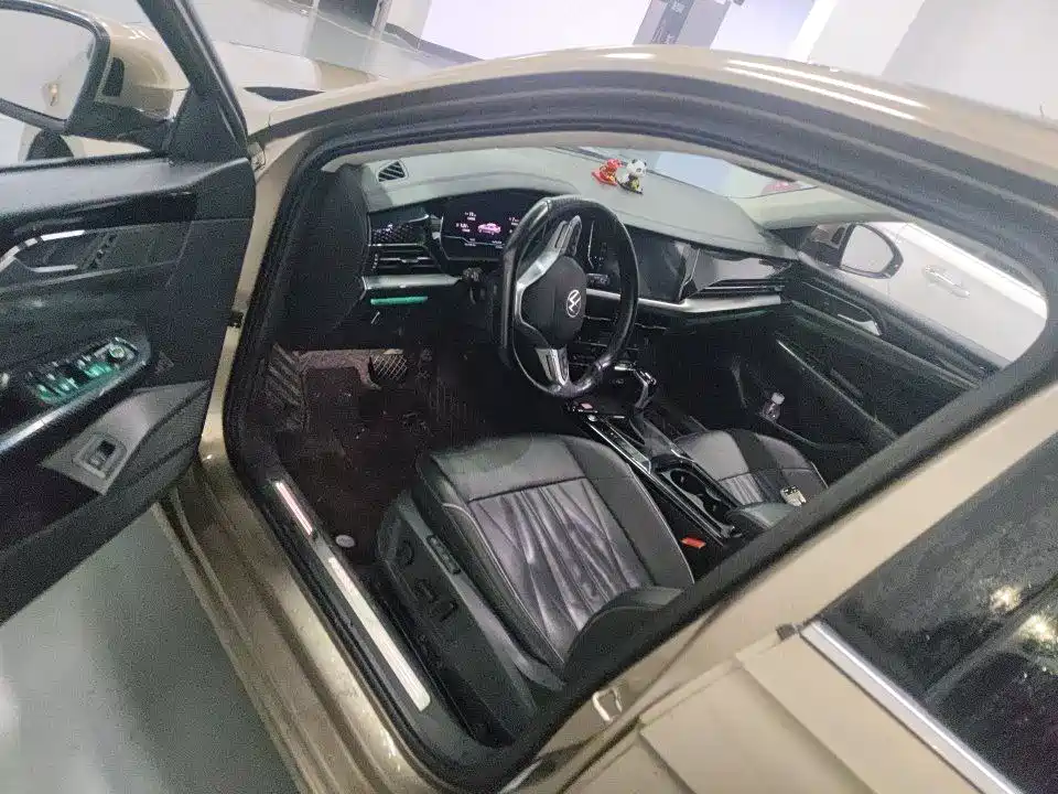 Volkswagen Passat 2021