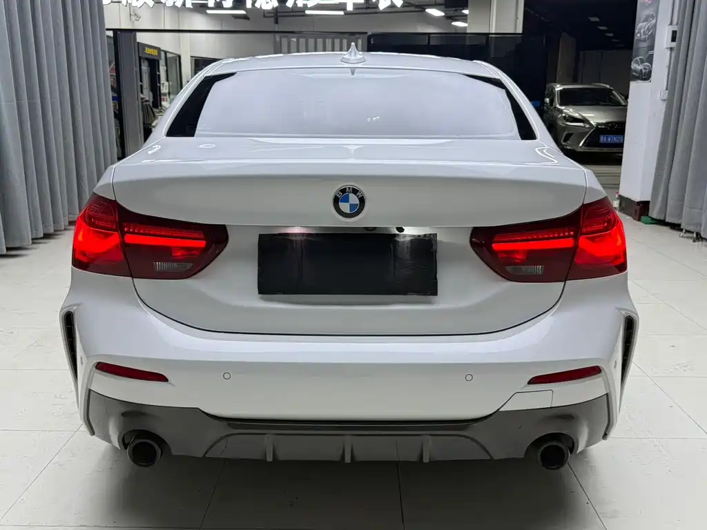 BMW 1 Series 2023
