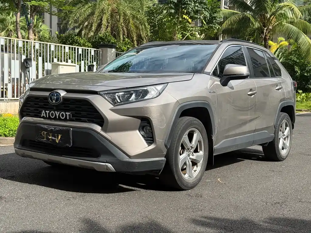 Toyota RAV4 Rongfang Dual Engine E+ 2023 — фото 10