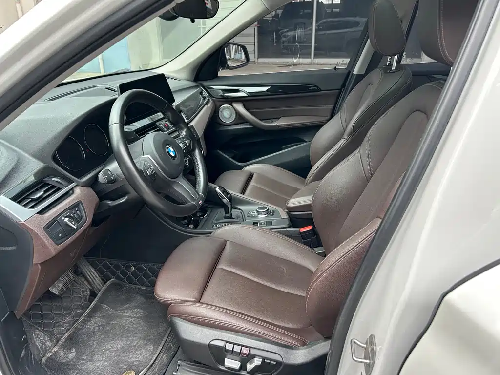 BMW X1 2021 — фото 11