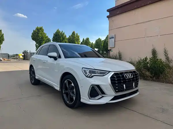 Audi Q3 2023