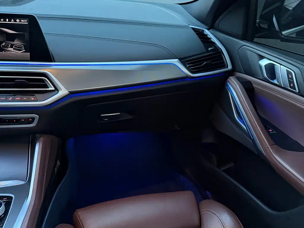 BMW X6 2022 — фото 15