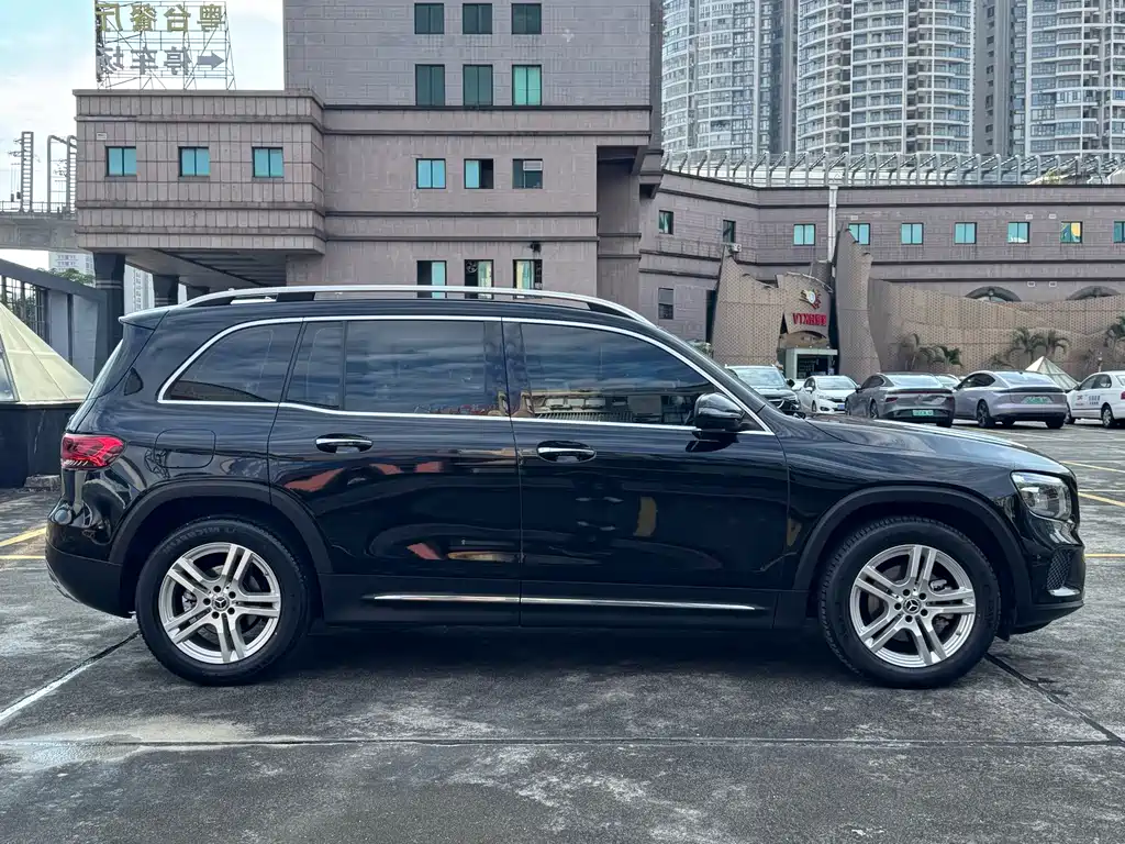 Mercedes-Benz GLB 2020 — фото 28