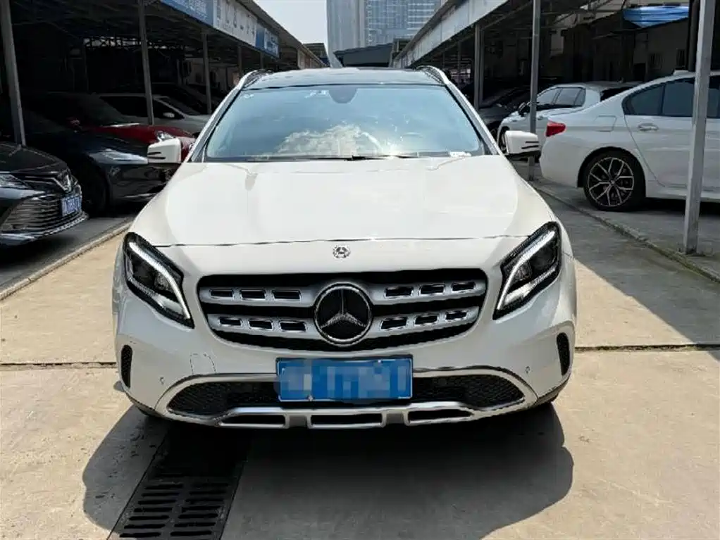 Mercedes-Benz GLA 2018 — фото 2