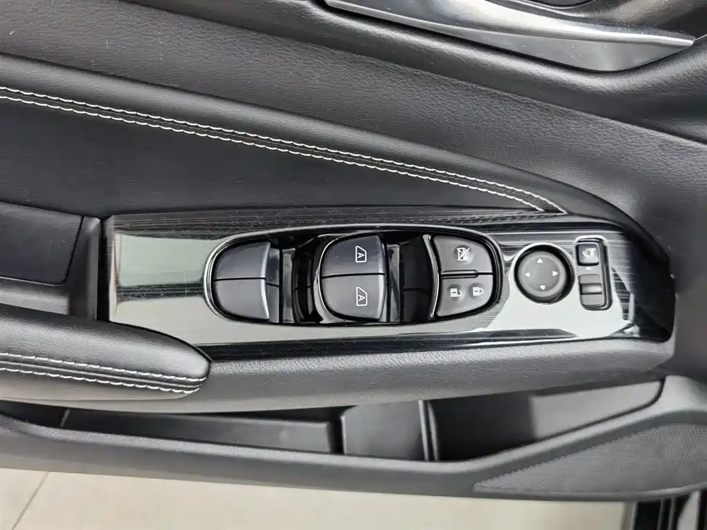 Nissan Teana 2023 — фото 9
