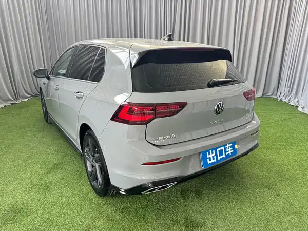 Volkswagen Golf 2023