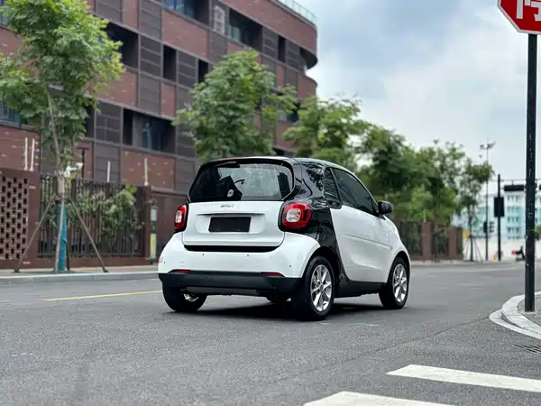 smart fortwo 2019