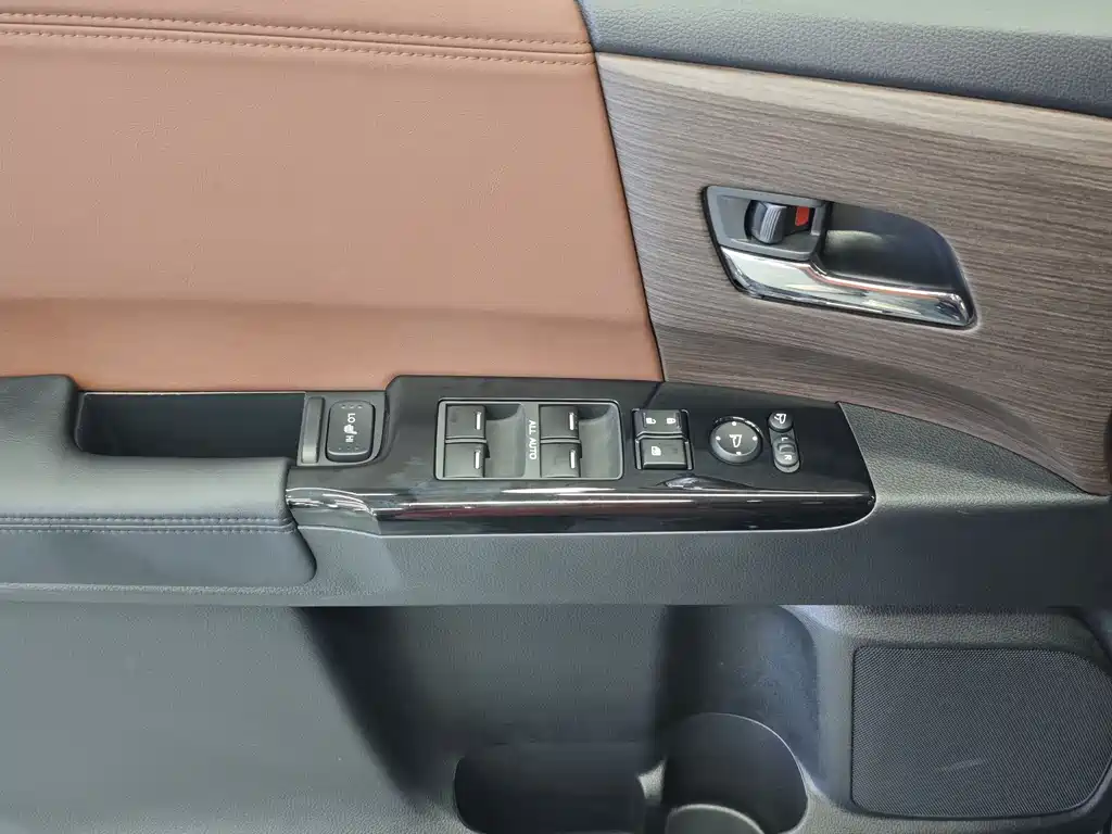 Honda Odyssey 2023 — фото 14