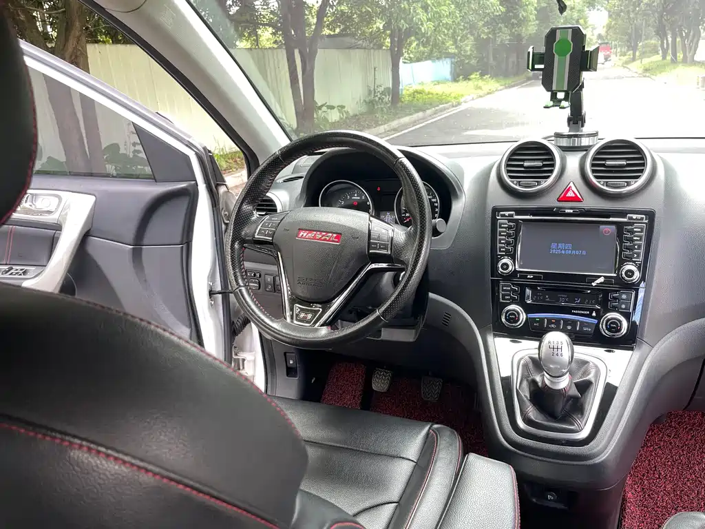 Haval H6 2014 — фото 14