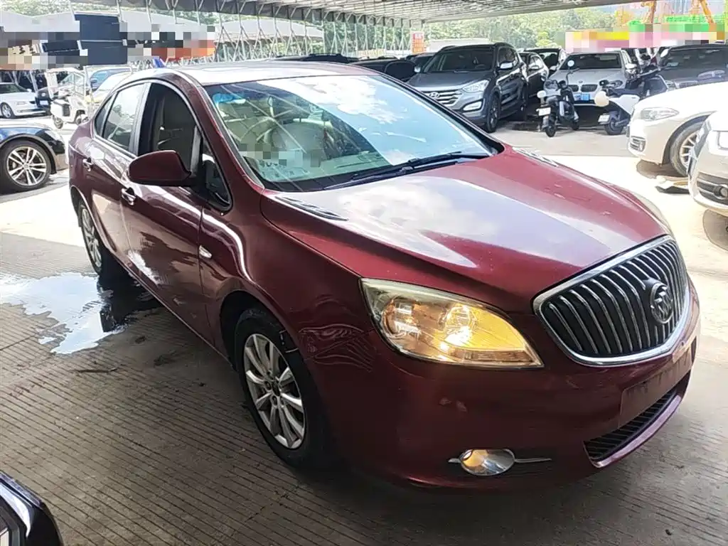Buick Excelle 2015 — фото 4
