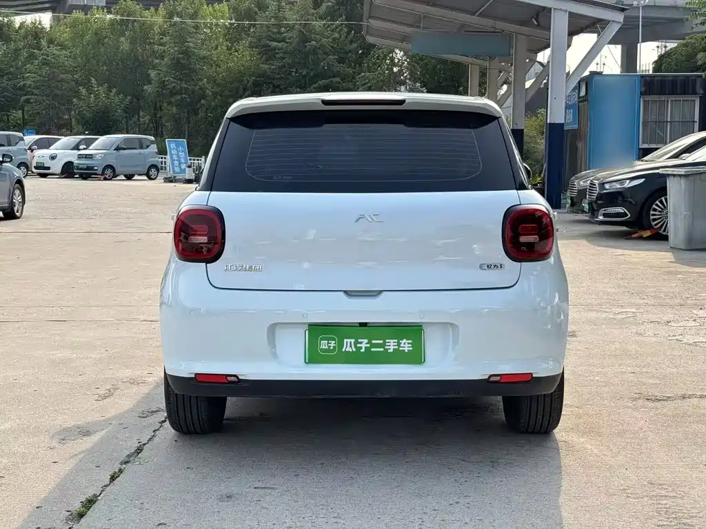 Yiwei 3 2024