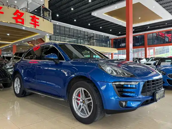 Porsche Macan 2014