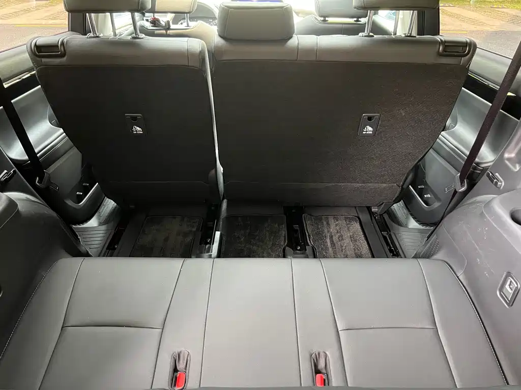 Toyota Highlander 2024 — фото 19