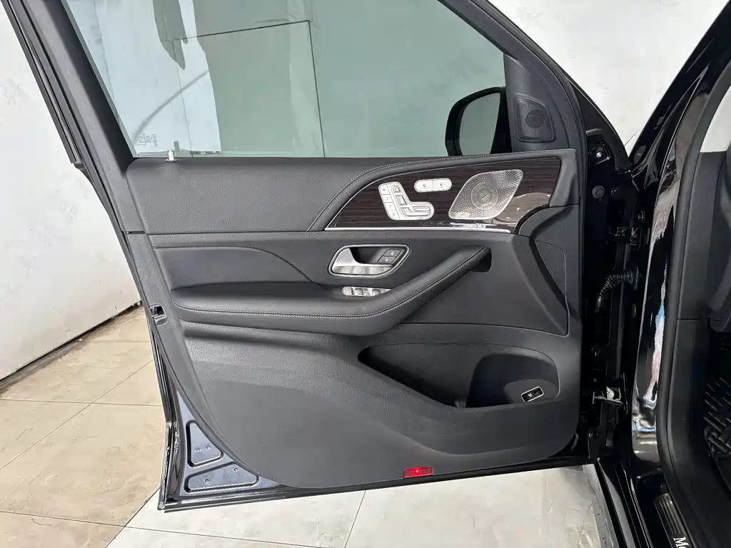 Mercedes-Benz GLS 2021 — фото 10