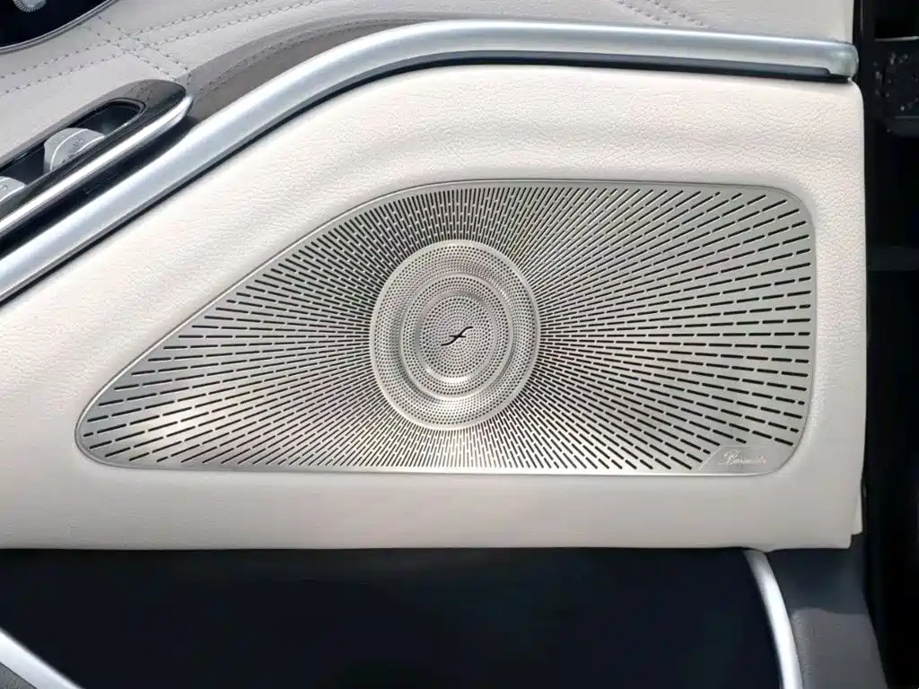Mercedes-Benz Maybach S-Class 2023 — фото 9