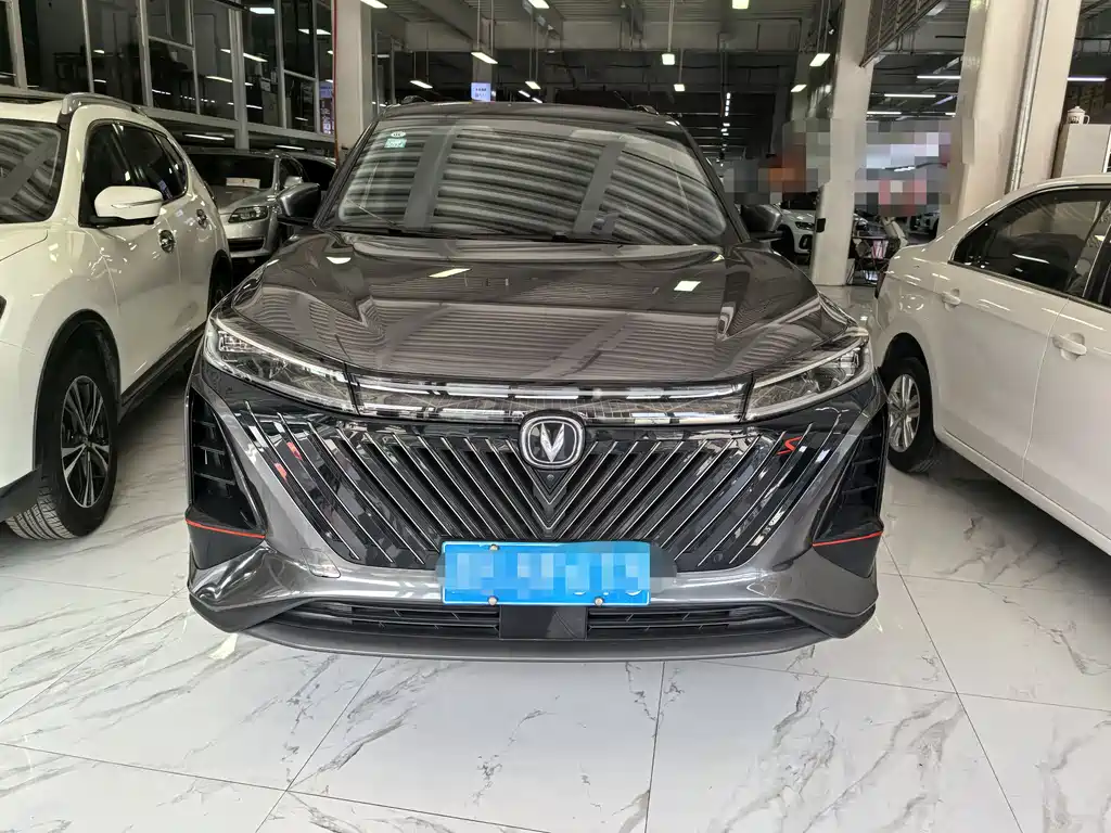 Changan CS75 PLUS 2022 — фото 2