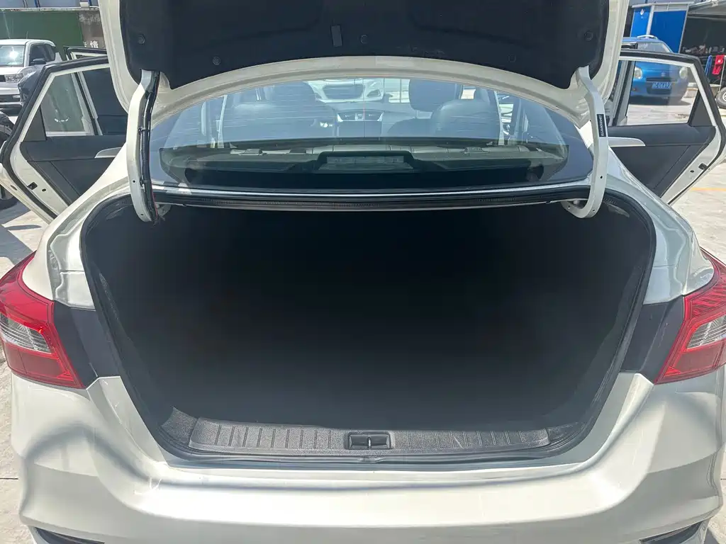 Nissan Sylphy 2021 — фото 15