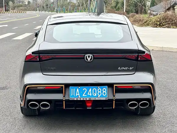 Changan UNI-V 2023