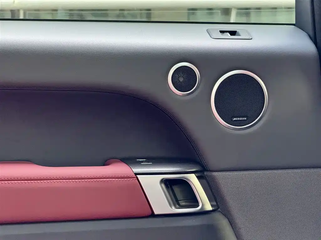 Land Rover Sport 2015 — фото 17
